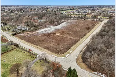 [Address not provided], Mundelein, IL 60060 - Photo 2