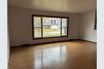 1755 Country Knolls Lane, Elgin, IL 60123 - Photo 6