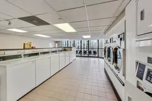 10 E Ontario St, Chicago, IL 60611 - Photo 36