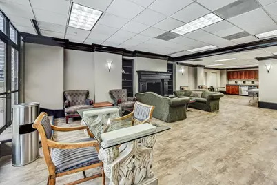 10 E Ontario Street #1303, Chicago, IL 60611 - Photo 32