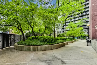 10 E Ontario Street #1303, Chicago, IL 60611 - Photo 44