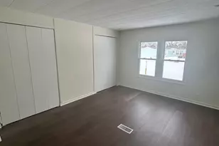 108 Flamingo Dr, Beecher, IL 60401 - Photo 6