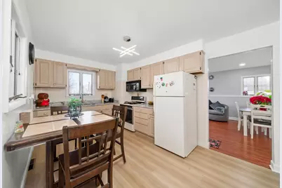 7852 Neenah Avenue, Burbank, IL 60459 - Photo 12