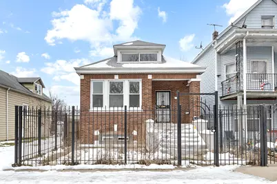 8528 S Escanaba Avenue, Chicago, IL 60617 - Photo 2