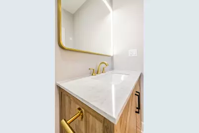 3216 W Polk Street #3, Chicago, IL 60624 - Photo 12