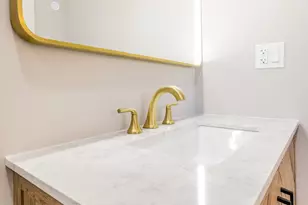 3216 W Polk St, Chicago, IL 60624 - Photo 12