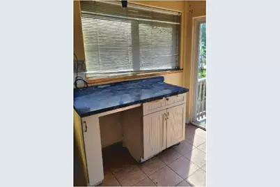 2913 E 97th Street, Chicago, IL 60617 - Photo 10