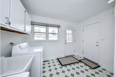 111 S Lorraine Road, Wheaton, IL 60187 - Photo 12