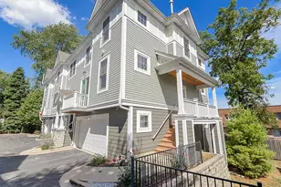 415 N President St, Wheaton, IL 60187 - Photo 1