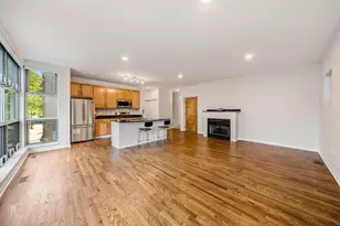 1808 S Michigan Ave, Chicago, IL 60616 - Photo 2