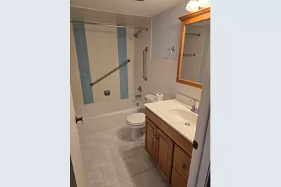 [Address not provided], Oak Lawn, IL 60453 - Photo 8