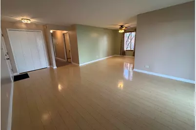 311 Sheffield Court #1, Roselle, IL 60172 - Photo 4