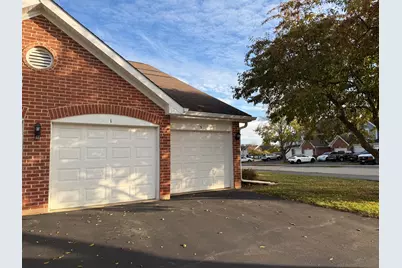 311 Sheffield Court #1, Roselle, IL 60172 - Photo 2