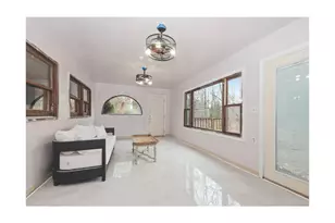 2337 Valley View Ln, Park Forest, IL 60466 - Photo 8