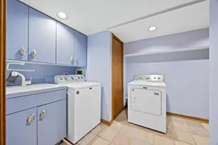 7S460 Donwood Dr, Naperville, IL 60540 - Photo 46