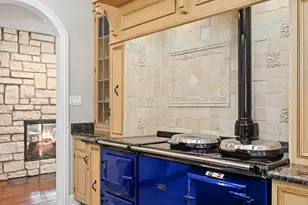 7S460 Donwood Dr, Naperville, IL 60540 - Photo 6