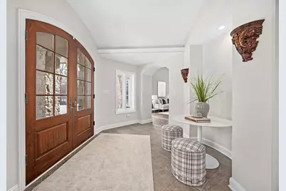 7S460 Donwood Drive, Naperville, IL 60540 - Photo 2