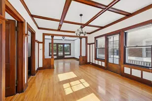 7252 N Bell Ave, Chicago, IL 60645 - Photo 4