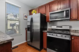 3460 Bradbury Cir, Aurora, IL 60504 - Photo 6