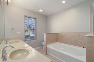 3460 Bradbury Cir, Aurora, IL 60504 - Photo 16