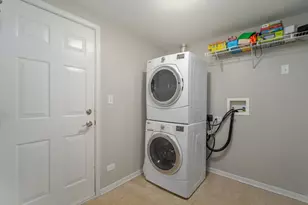 3460 Bradbury Cir, Aurora, IL 60504 - Photo 22