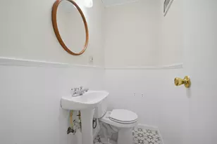 715 Glenwood Ln, Glenview, IL 60025 - Photo 16