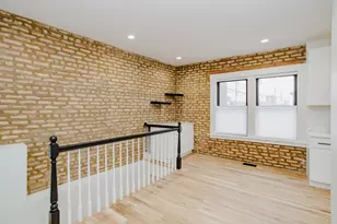 6677 N Oliphant Ave, Chicago, IL 60631 - Photo 4