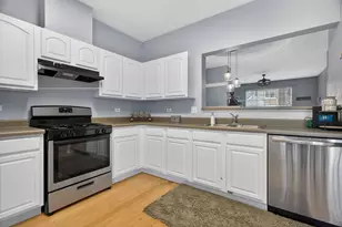 2310 Twilight Dr, Aurora, IL 60503 - Photo 10