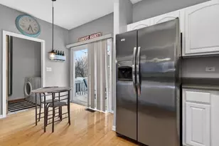 2310 Twilight Dr, Aurora, IL 60503 - Photo 12