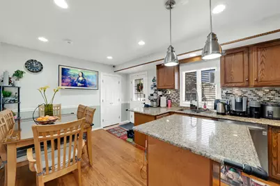 664 E Oakton Street, Des Plaines, IL 60018 - Photo 8