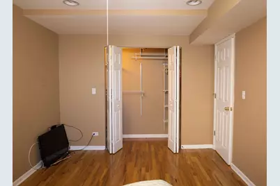 225 E 59th Street #1, Chicago, IL 60637 - Photo 8