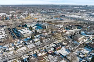 414 Bellarmine Dr E, Joliet, IL 60436 - Photo 22