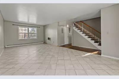 414 Bellarmine Drive E, Joliet, IL 60436 - Photo 4