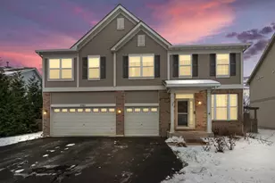 2561 Hennig Rd, Hampshire, IL 60140 - Photo 2