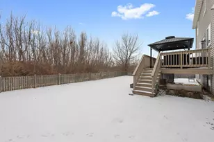 2561 Hennig Rd, Hampshire, IL 60140 - Photo 32