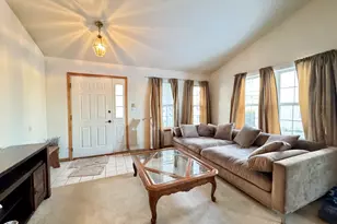 1606 Donegal Dr, Minooka, IL 60447 - Photo 2