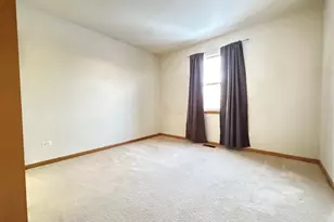 1606 Donegal Dr, Minooka, IL 60447 - Photo 8