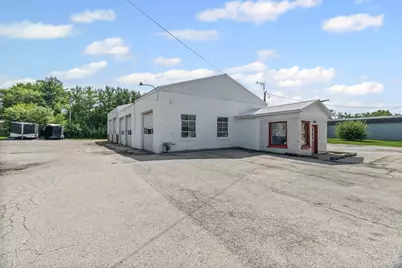 525 S Dixie Highway, Beecher, IL 60401 - Photo 2