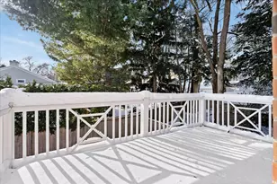 700 Park Dr, Kenilworth, IL 60043 - Photo 24