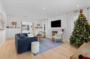 700 Park Dr, Kenilworth, IL 60043 - Photo 4