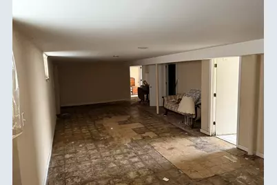 8114 S Anthony Avenue, Chicago, IL 60617 - Photo 14