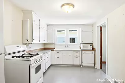 331 Chestnut Street, Woodstock, IL 60098 - Photo 6