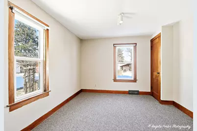 331 Chestnut Street, Woodstock, IL 60098 - Photo 12