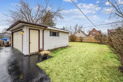 2329 W 107th Place, Chicago, IL 60643 - Photo 36