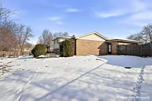 818 Rumple Ln, Addison, IL 60101 - Photo 36