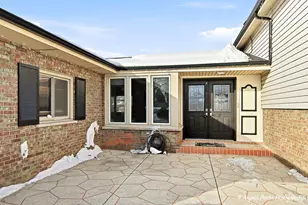 818 Rumple Ln, Addison, IL 60101 - Photo 2