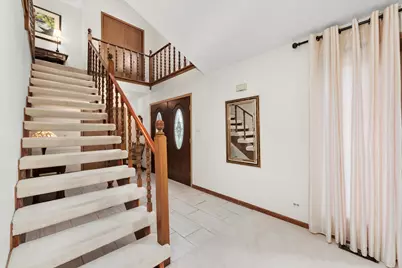 10221 S Eleanor Avenue, Palos Hills, IL 60465 - Photo 4