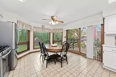 10221 S Eleanor Avenue, Palos Hills, IL 60465 - Photo 20