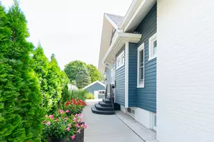 1719 Post Ave, Rockford, IL 61103 - Photo 8