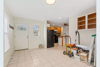 1008 W Dale Avenue, McHenry, IL 60051 - Photo 8